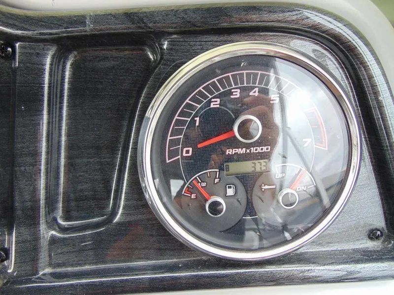 Slide: The Image of Godfrey Sweetwater 2286 FS 27 in. 2023 - 4