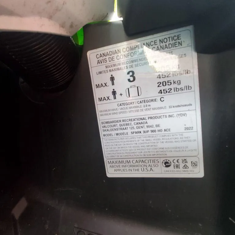 Slide: The Image of Sea-Doo Spark® 3-up Rotax® 900 ACE™ CONV & iBR 2022 - 3