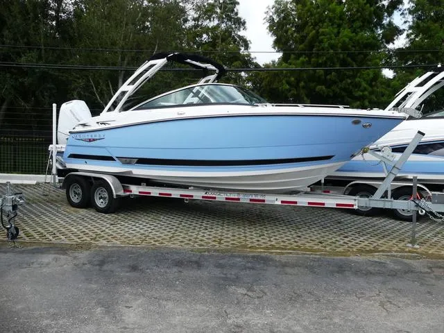 Slide: The Image of Monterey 255SS 2025 - 3