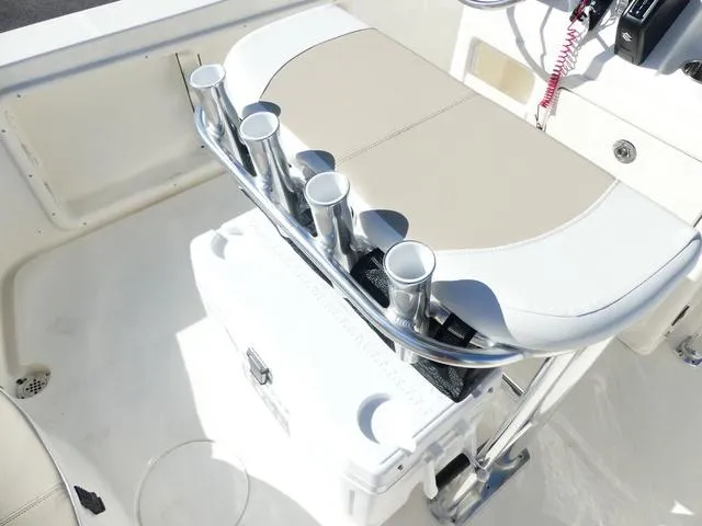 Slide: The Image of Bulls Bay 200CC 2025 - 12