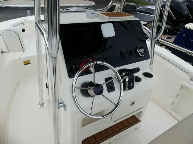 Slide: The Image of Bulls Bay 200CC 2025 - 14