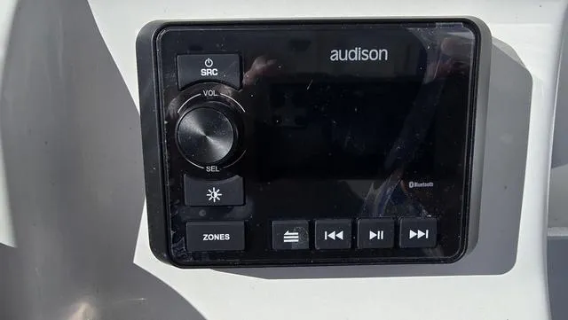 Slide: The Image of Sea Pro 230 Bay 2024 - 12