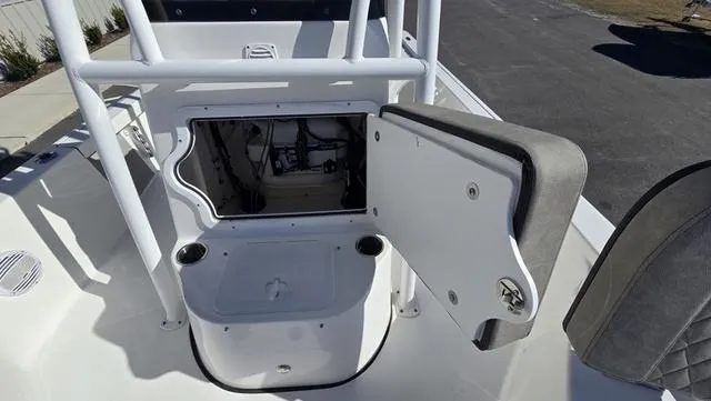 Slide: The Image of Sea Pro 230 Bay 2024 - 23