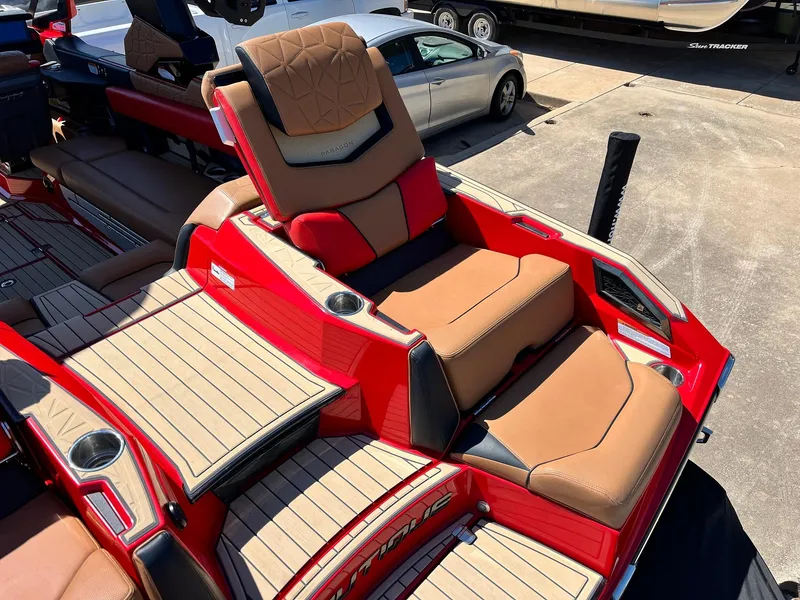 Slide: The Image of Nautique Super Air Nautique G25 Paragon 2021 - 51