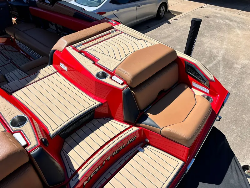 Slide: The Image of Nautique Super Air Nautique G25 Paragon 2021 - 55