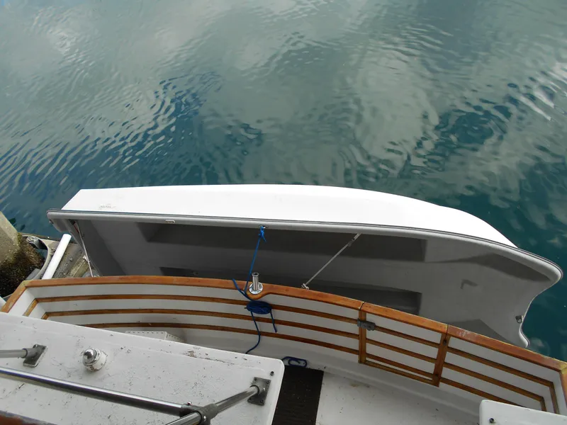 Slide: The Image of Dinghy - 23