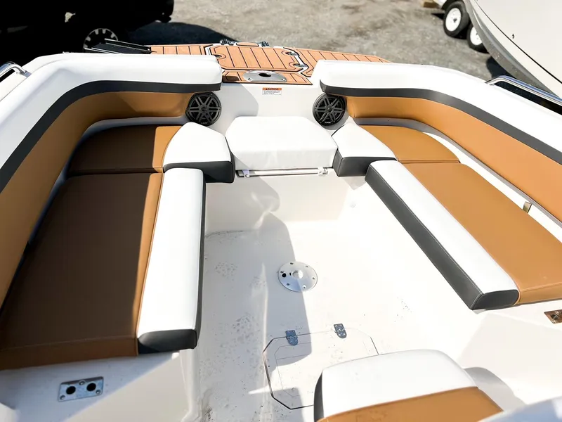 Slide: The Image of Starcraft SVX 211 OB CC 2024 - 10