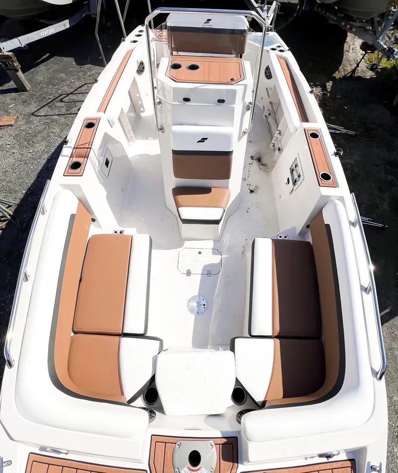 Slide: The Image of Starcraft SVX 211 OB CC 2024 - 13