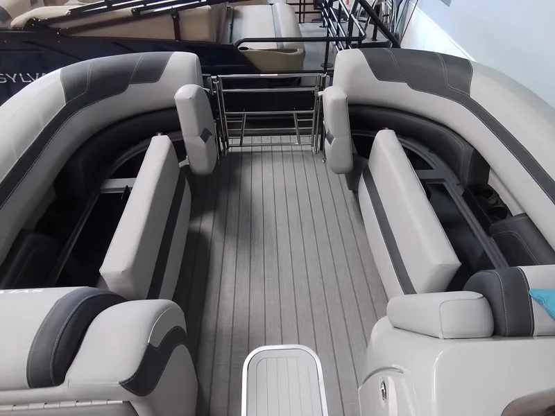 Slide: The Image of Sylvan L-5 DLZ Bar 2025 - 33