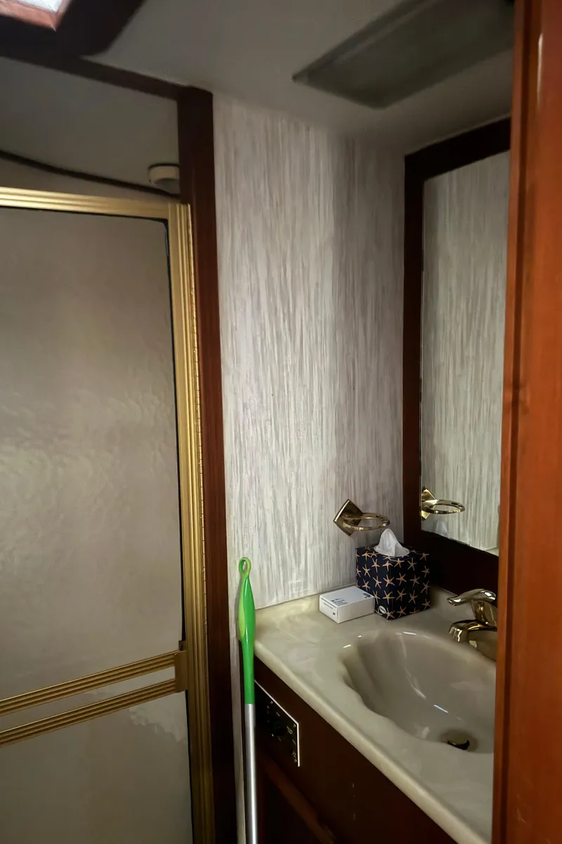 Slide: The Image of Post 46 Convertible 1992 - 78