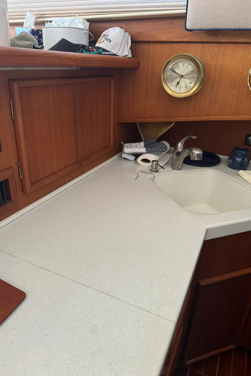 Slide: The Image of Post 46 Convertible 1992 - 84