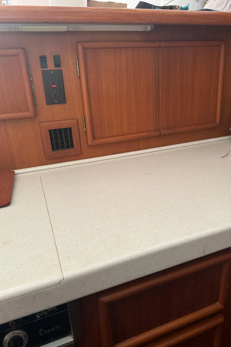 Slide: The Image of Post 46 Sportfish 1992 - 83