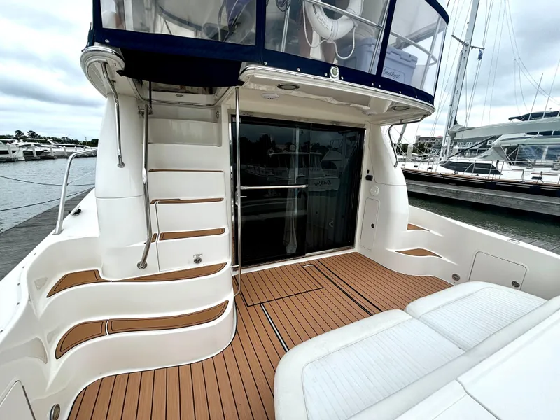 Slide: The Image of Sea Ray 480 Sedan Bridge 2004 - 5