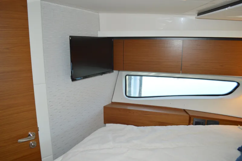 Slide: The Image of Tiara 49 Coupe - V-Berth Port Side - 30