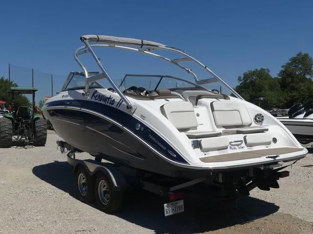 Slide: The Image of Yamaha SX240 High Output With Painted Trailer 2014 - 4