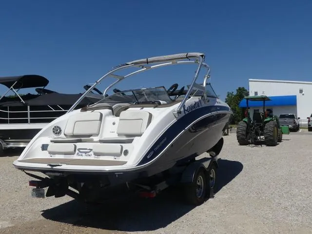 Slide: The Image of Yamaha SX240 High Output With Painted Trailer 2014 - 6