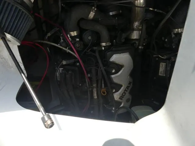 Slide: The Image of Sea-Doo SPEEDSTER 200 2005 - 8