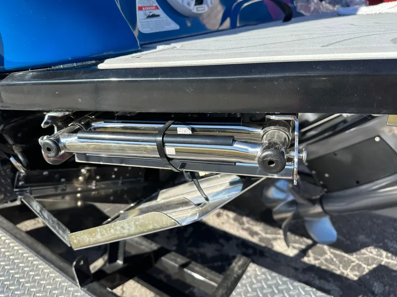 Slide: The Image of 2025 Regal LS4 Surf boat's hydraulic system and propeller detail. - 16