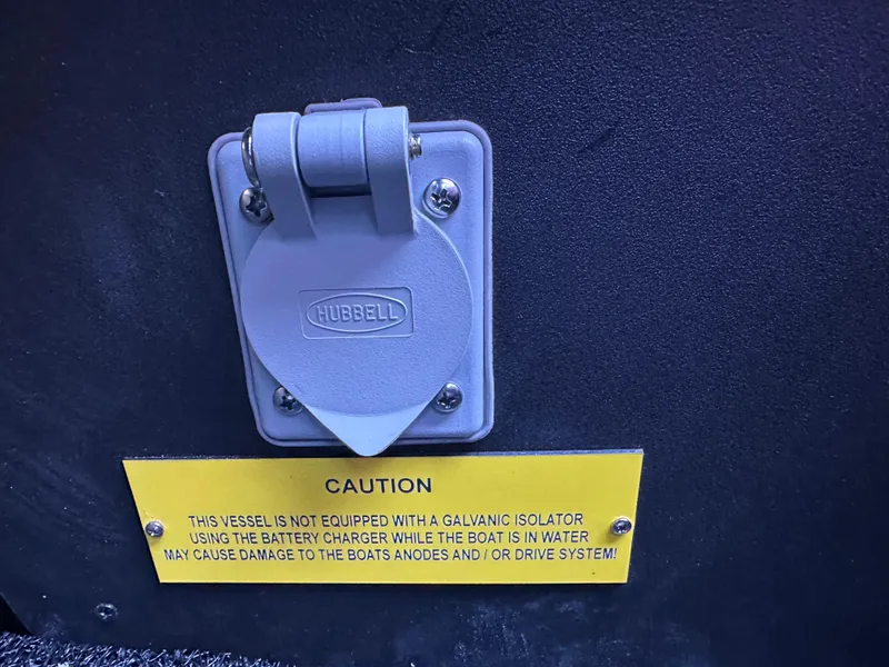 Slide: The Image of Regal LS4 Surf 2025 - 71