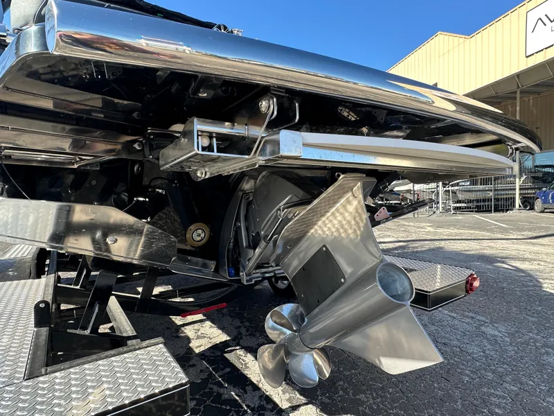 Slide: The Image of Regal LS4 Surf 2025 - 99