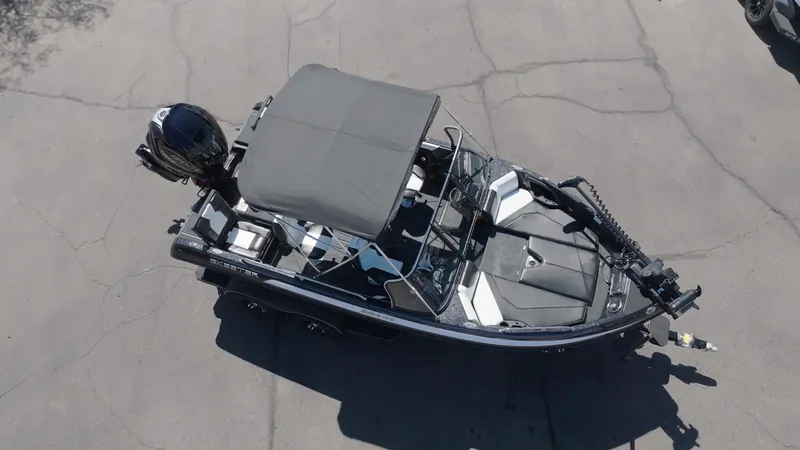 Slide: The Image of Skeeter Solera 189 2025 - 10