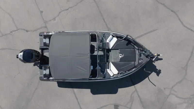 Slide: The Image of Skeeter Solera 189 2025 - 21