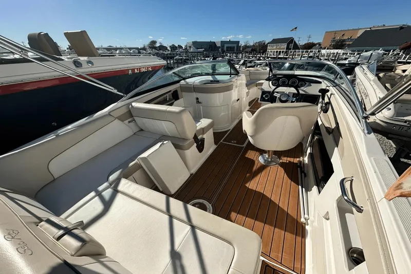 Slide: The Image of Sea Ray 240 SDX 2013 - 13
