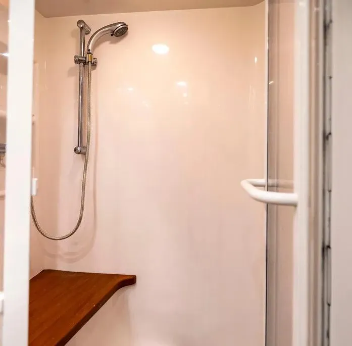 Slide: The Image of Bertram 670E 2004 - 18