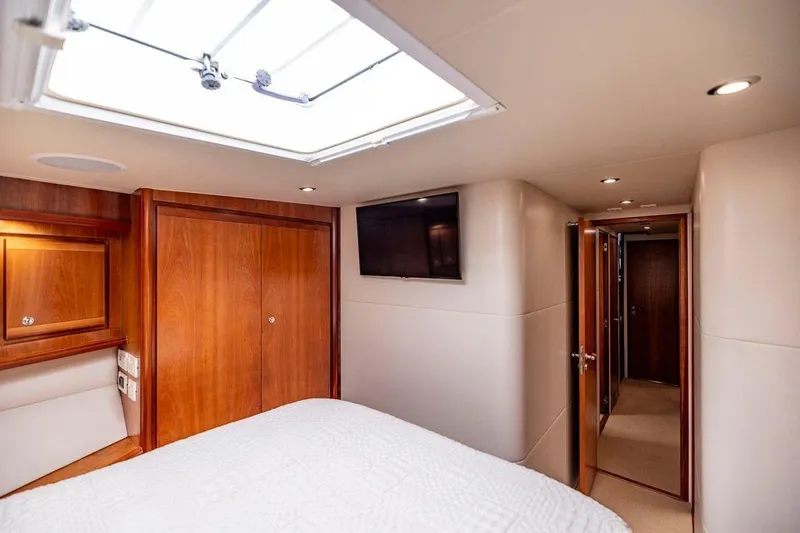 Slide: The Image of Bertram 670E 2004 - 22