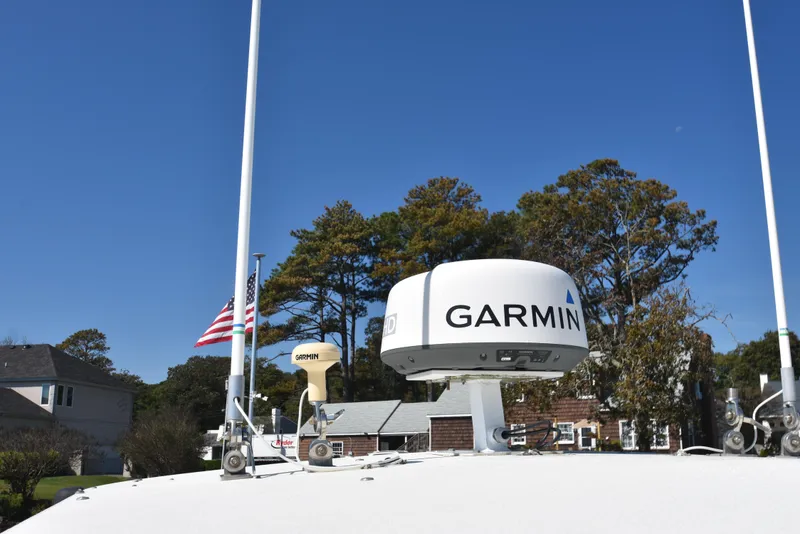 Slide: The Image of World Cat 270 EC 2003 - 16