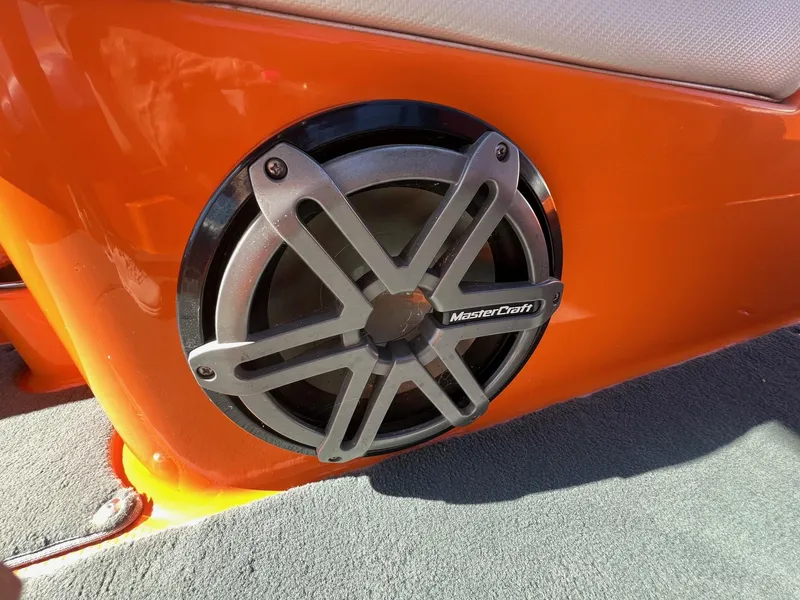 Slide: The Image of MasterCraft NXT22 2016 - 31