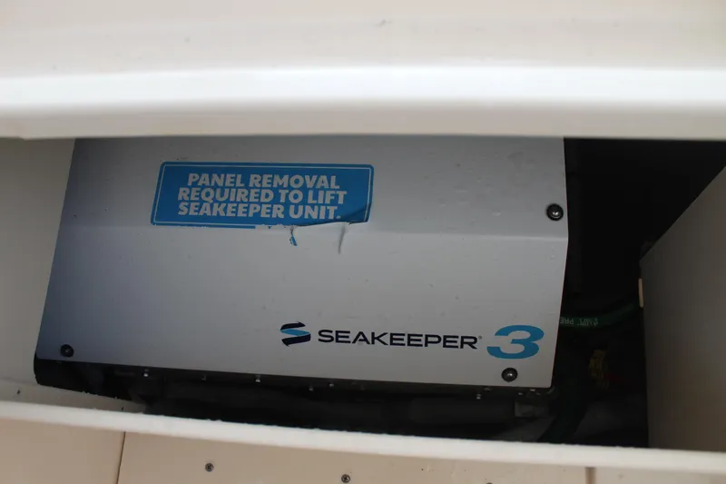 Slide: The Image of Grady-White Freedom 335 2023 - 49