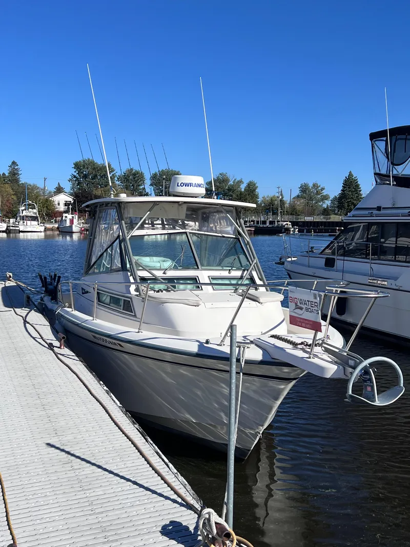 Slide: The Image of Grady-White Marlin 280 1990 - 2