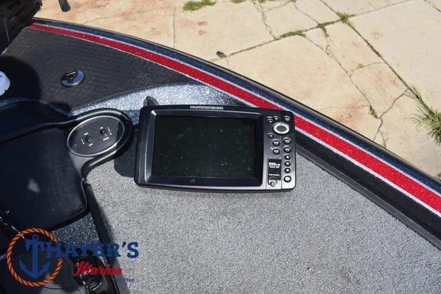 Slide: The Image of 2015 Triton 189 TRX boat deck with Humminbird fish finder. - 14