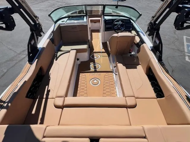 Slide: The Image of MasterCraft NXT22 2025 - 12