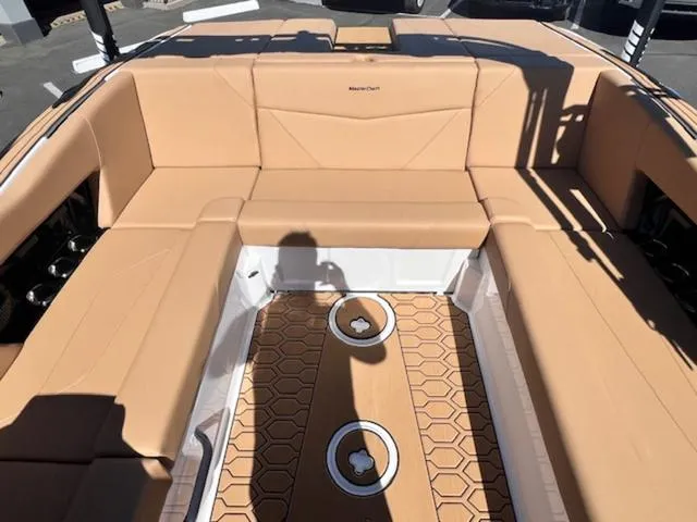 Slide: The Image of MasterCraft NXT22 2025 - 16