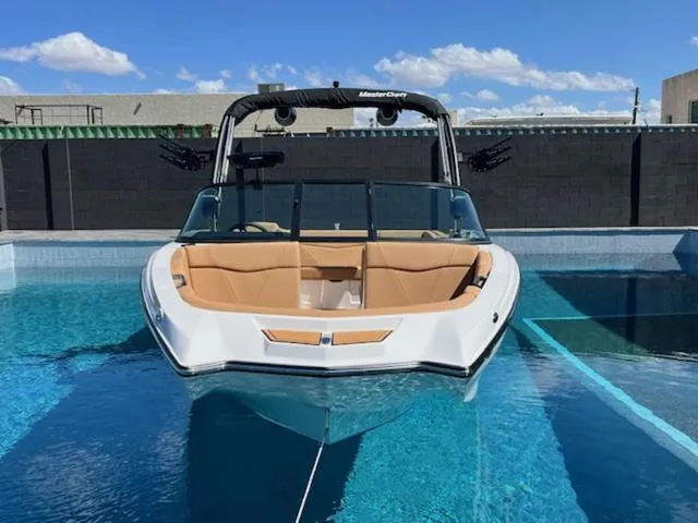 Slide: The Image of MasterCraft NXT22 2025 - 23