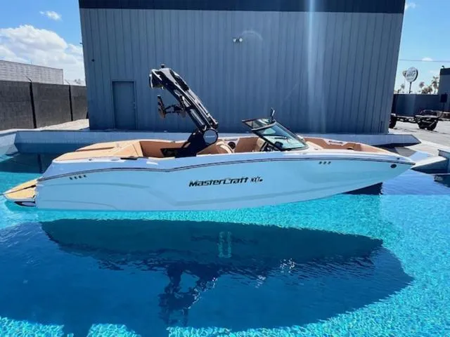 Slide: The Image of MasterCraft NXT22 2025 - 25