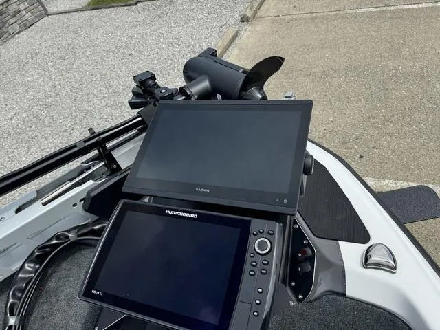 Slide: The Image of Skeeter ZXR20 2025 - 13