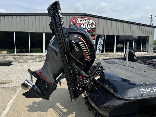 Slide: The Image of Skeeter ZXR20 boat with Yamaha SHO engine at Wieda's Marine dealership, 2025 model. - 3