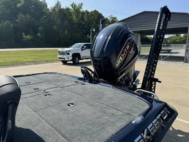 Slide: The Image of Skeeter ZXR21 2025 - 11