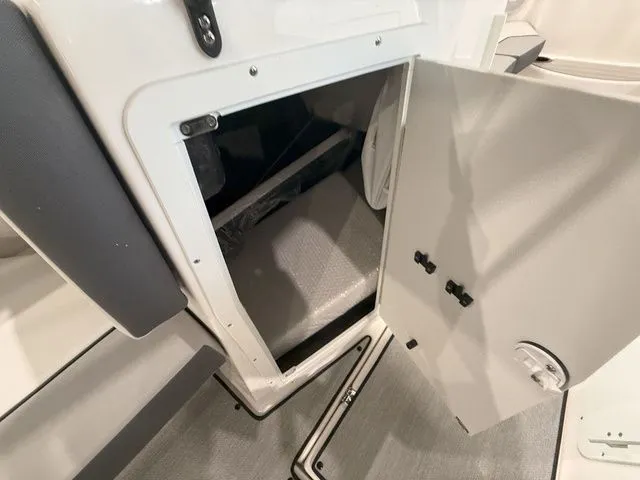 Slide: The Image of Yamaha AR220 2025 - 14