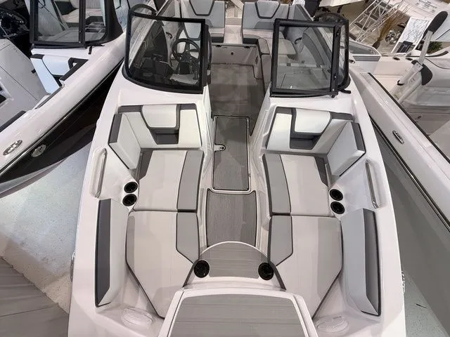 Slide: The Image of Yamaha AR220 2025 - 19