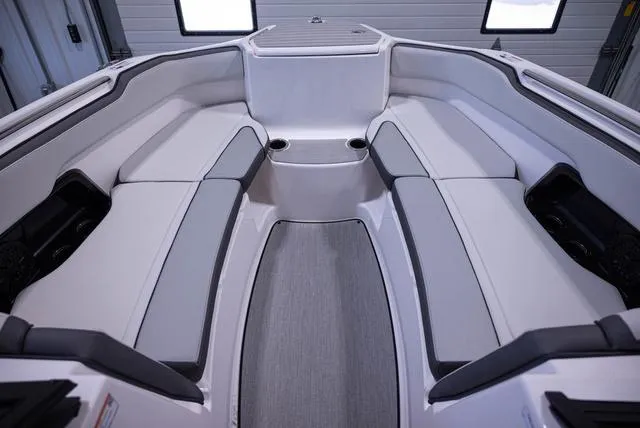 Slide: The Image of Yamaha AR250 2025 - 10