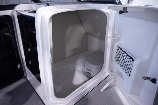 Slide: The Image of Yamaha AR250 2025 - 13