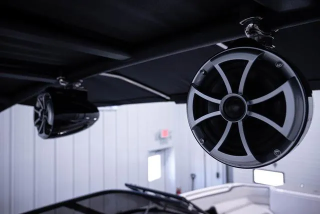 Slide: The Image of Yamaha AR250 2025 - 16