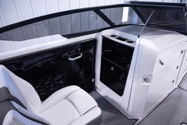 Slide: The Image of Yamaha AR250 2025 - 9