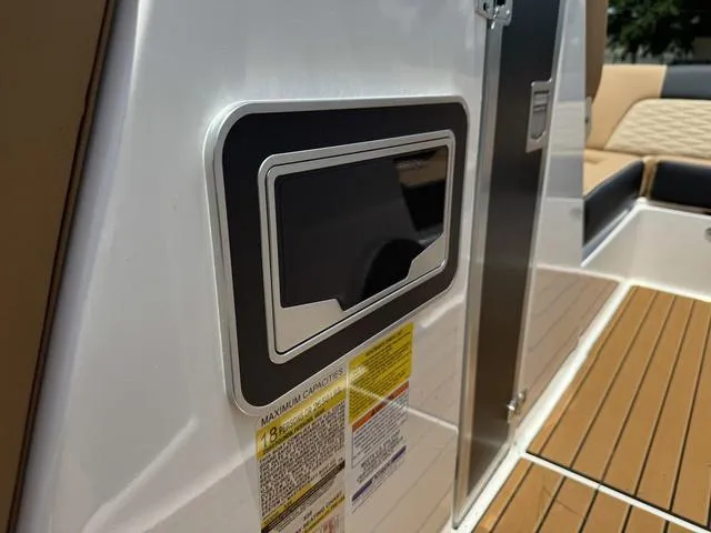 Slide: The Image of MasterCraft X24 2024 - 6