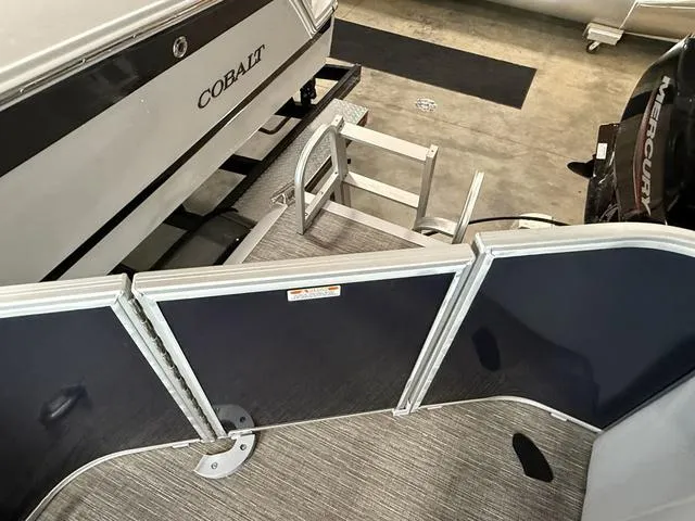 Slide: The Image of Bennington 20SL - L Bench - Pontoon 2025 - 15