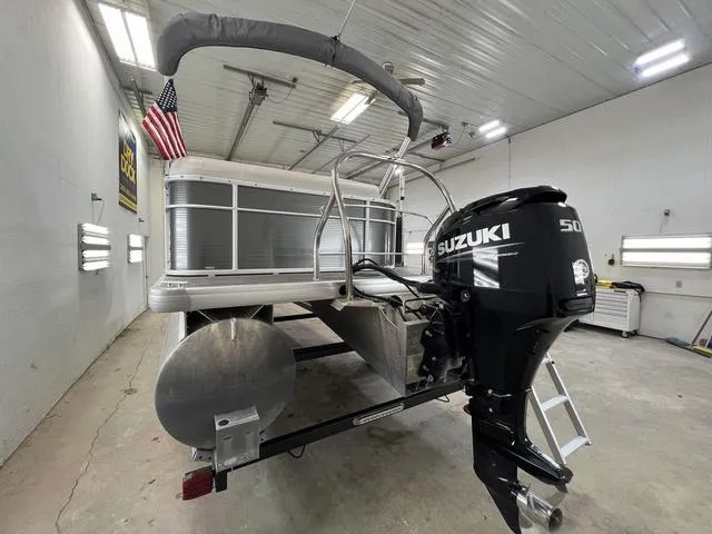 Slide: The Image of Godfrey SW 1886 C 2021 - 7